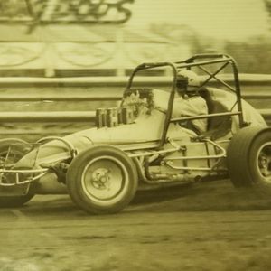 Meet your Posher, Dennis